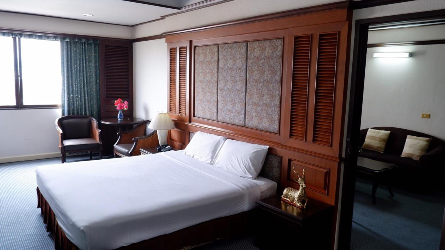 Lampang Wieangthong Hotel Exterior photo