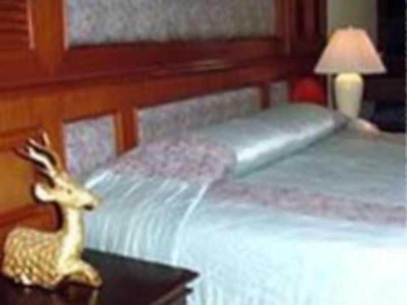 Lampang Wieangthong Hotel Exterior photo